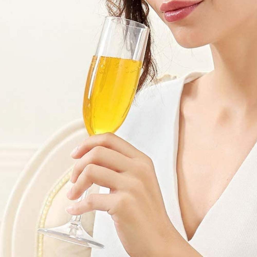Plastic Champagne Flute: image 3